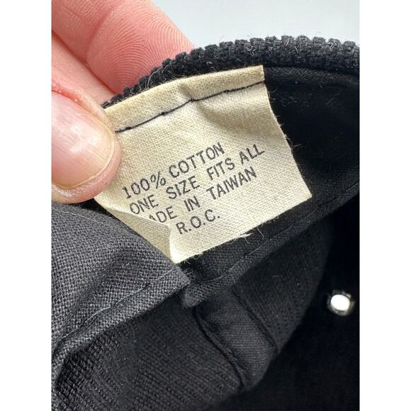 Vintage AVIA Corduroy SnapBack Trucker Hat Black Embroidered Logo - Picture 8 of 9